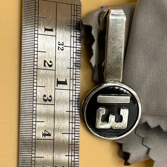 Vintage Made in Japan Silver and Black Lucky Number 13 Mens Tie Clip Clasp - Picture 3 of 5